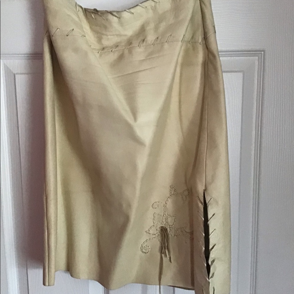 Off white Napa leather skirt.  Used. By YS2